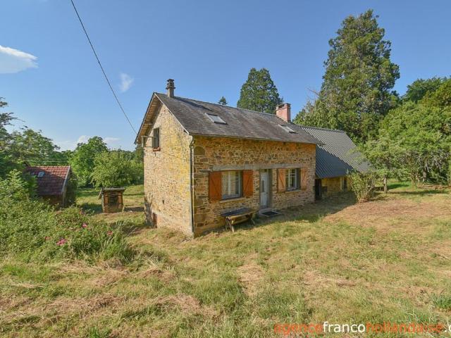 Ancienne ferme, grandes dépendances et plus d?un hectare de 78m² La Croisille sur Briance