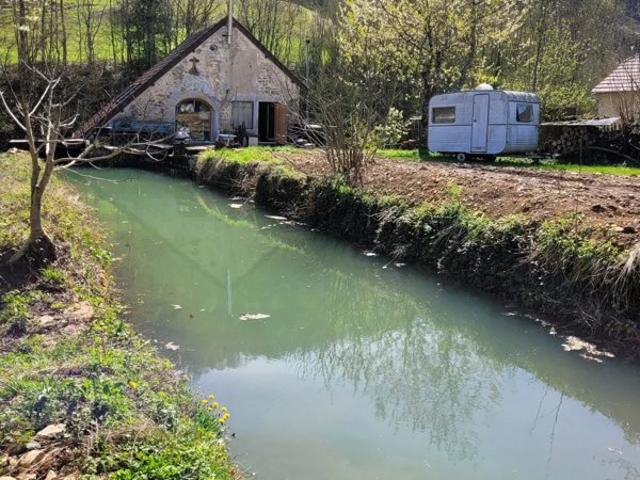 Ancienne forge dans un cadre privilégié