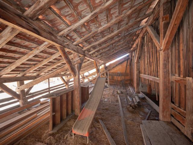 Ancienne grange en pierre au cœur du village Les Belleville 170m² Villarlurin