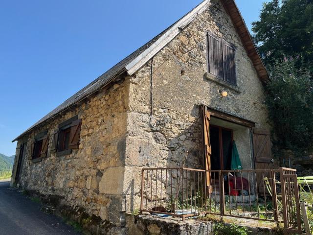 Ancienne grange rénovée en maison d'habitation 103m² Boutx