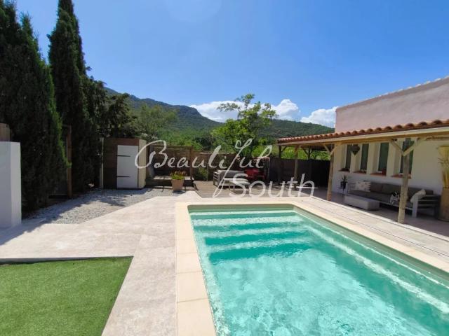 Ancienne Grange Renovee, Piscine, Dependance, Les Fenouilled. 134m² Caramany