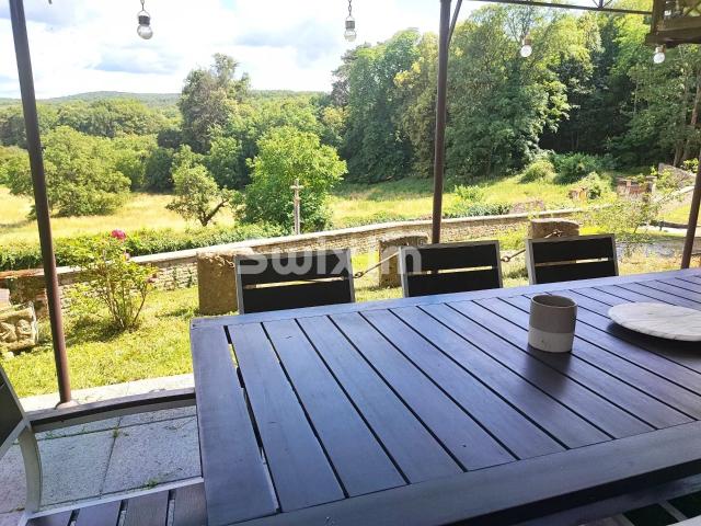 Ancienne Propriete Viticole 418m² Beaune