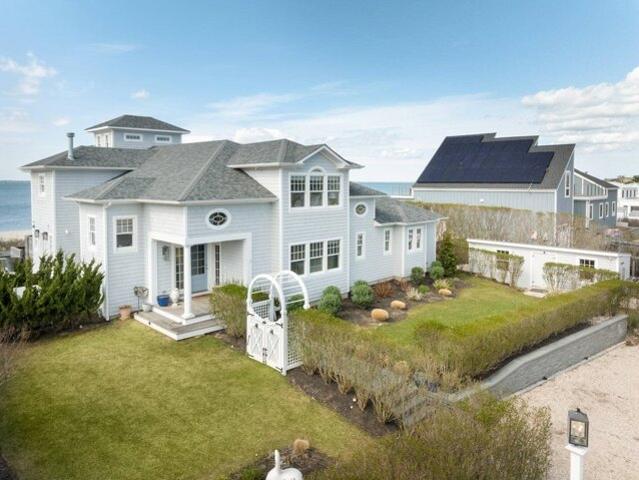 And Cold Spring Point Rd, Southampton, Home For Sale