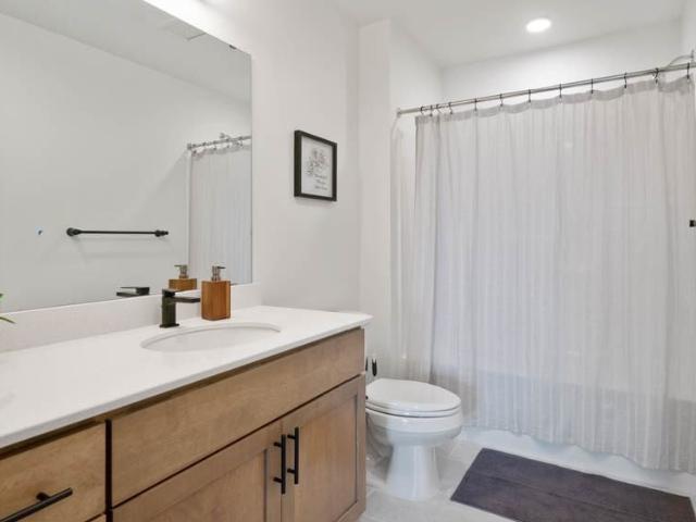 Andante 1 Bedroom Apartment for Rent at 100 N Farwell St, Eau Claire, WI 54703 Downtown Eau Claire