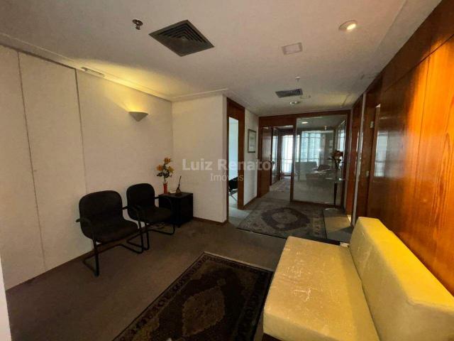 Andar comercial para aluguel, 180m² na Savassi
