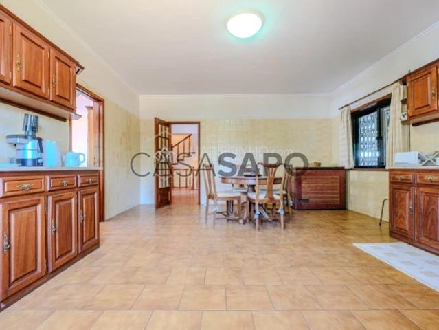 Andar de Moradia T4 para alugar em Espinho