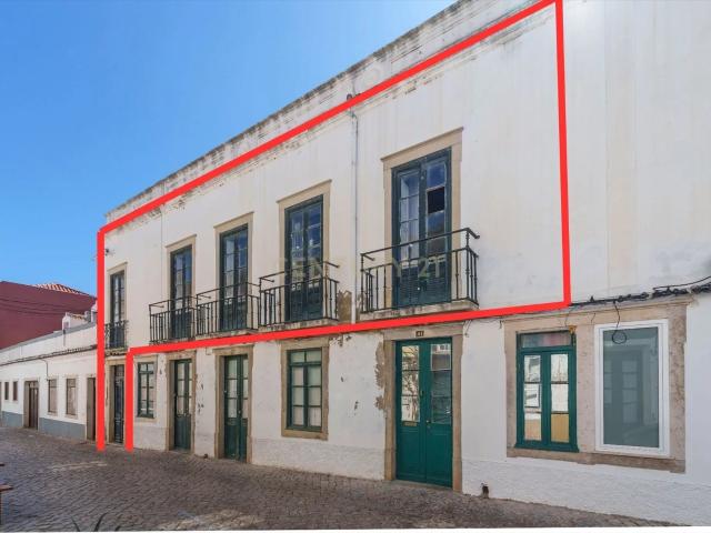 Andar de Moradia T7 | Baixa de Faro | Potencial para Hostel. 284m² Faro Sé e São Pedro