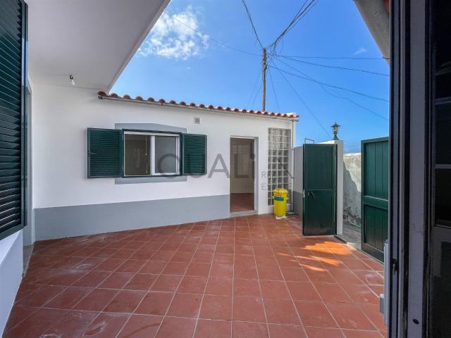 Andar de Moradia T1+1 Recuperado no Funchal 51m² Santa Luzia Funchal