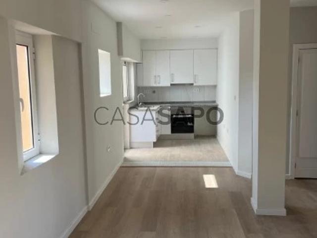 Andar de Moradia T2 para alugar no Porto