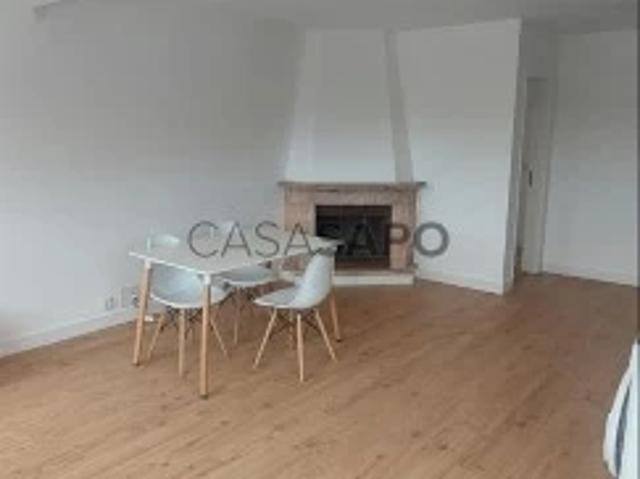 Andar de Moradia T2 para alugar em Mafra