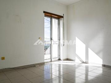 Andar de moradia T2 para arrendamento em Salgueiro do Campo, Castelo Branco