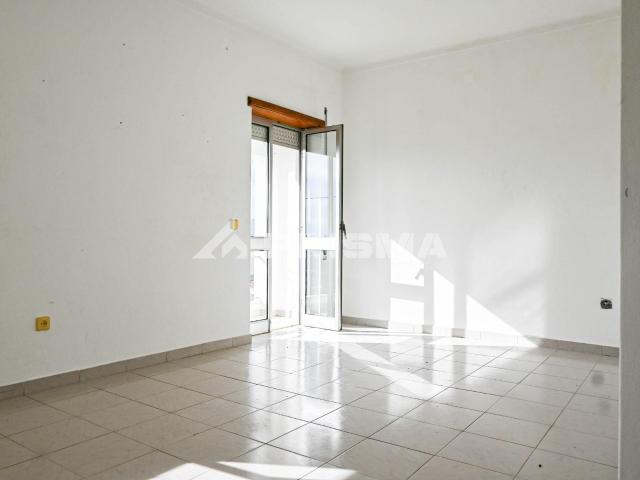 Andar de moradia T2 para arrendamento em Salgueiro do Campo, Castelo Branco