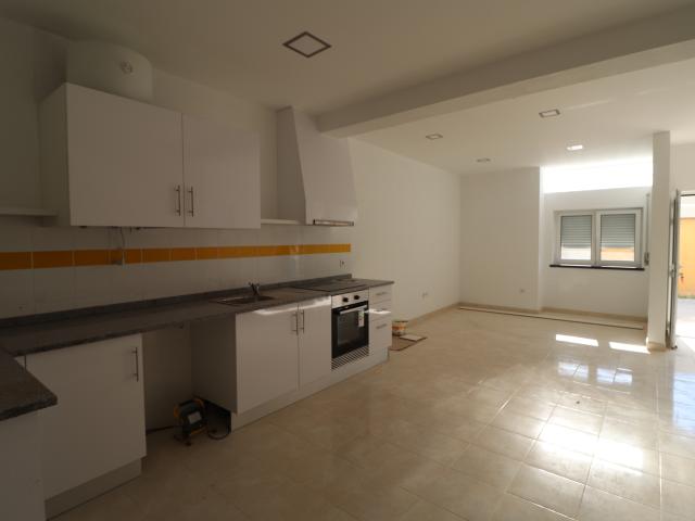 Andar de moradia T2 para arrendamento