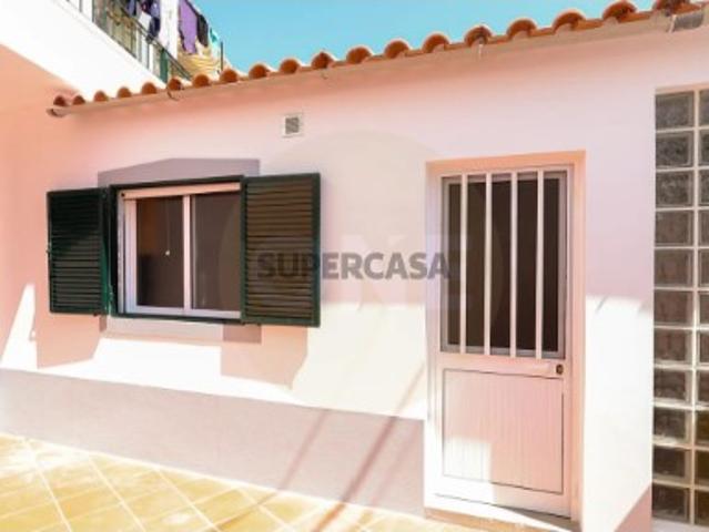 Andar de Moradia T2 Remodelado