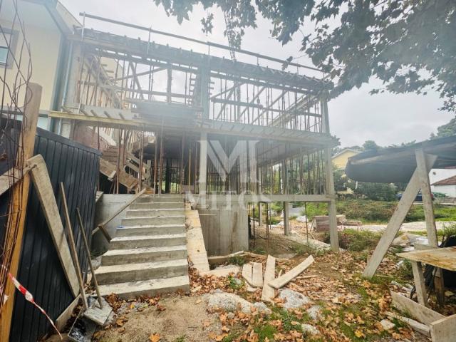 Andar de Moradia T3 Novo para venda em Geraz do Lima Viana do Castelo