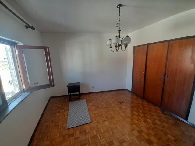 Andar de moradia T3 com garagem