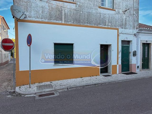 Andar de Moradia T3 em Salvaterra de Magos S593