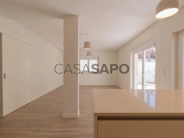 Andar de Moradia T3 para alugar em Cascais