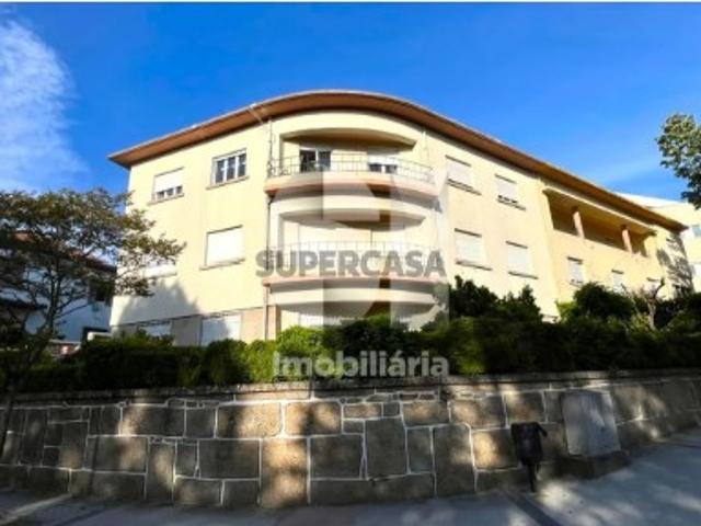 Andar Moradia T4 + 1