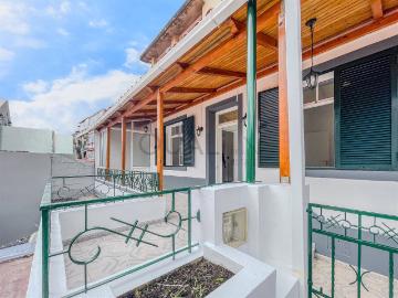 Andar moradia T2 com logradouro no Funchal | Q2206 67m² São Pedro Funchal