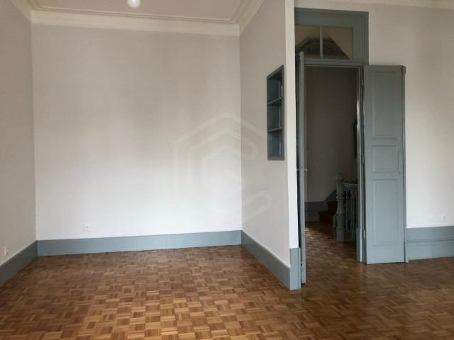 Andar moradia T3 no coração das Antas Porto 97m² Bonfim