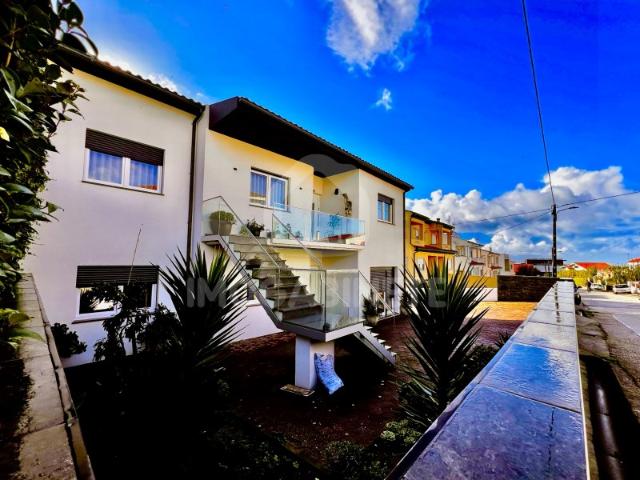 Andar Moradia T3 com Garagem e Parqueamento