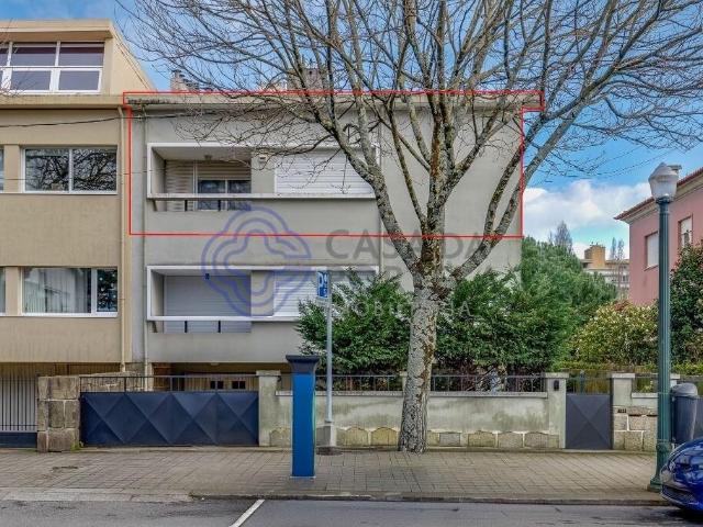 Andar Moradia T3 Com Jardim 145m² Ramalde