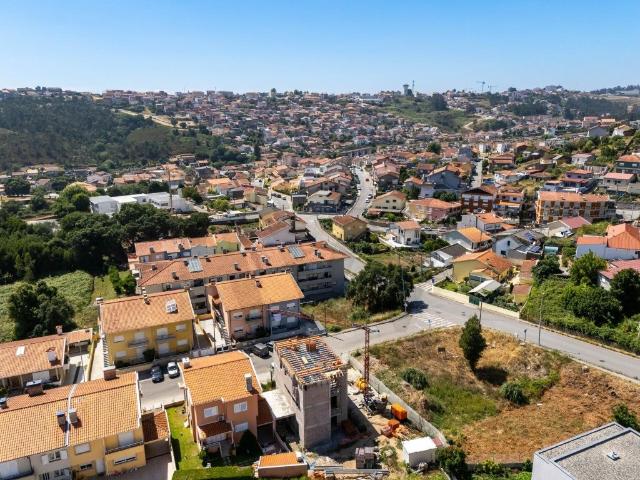 Andar Moradia T3 Duplex em Gondomar 140m² Fânzeres e São Pedro da Cova