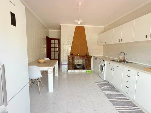 Andar Moradia T3 em Cucujães