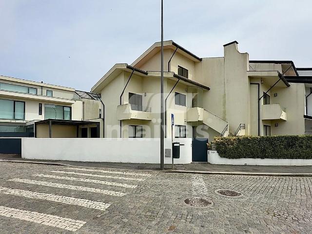 Andar Moradia T3 Leça da Palmeira