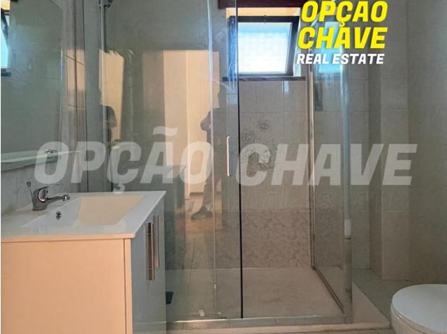 Andar Moradia T3 para arrendamento