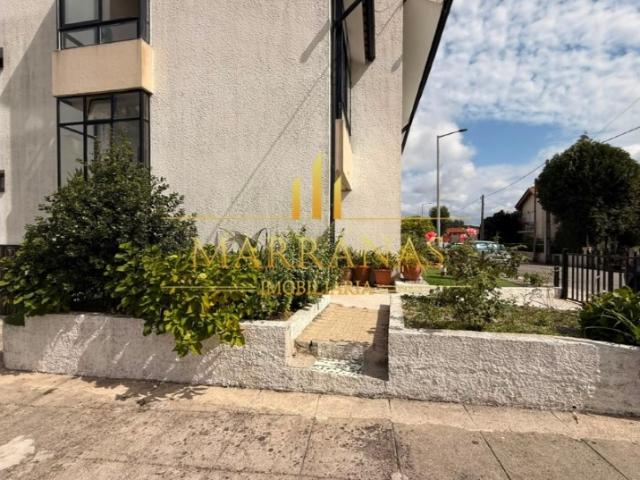 Andar Moradia T3 Transformado em T2 com Potencial para T4 | Baltar