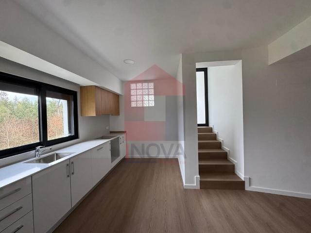 Andar Moradia V3, Lanhas
