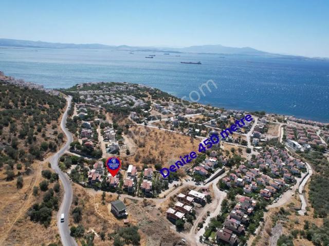 Çandarlı Kardeşler Sitesinde Teras Deniz Manzaralı