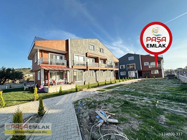 ÇANDARLI DA PAŞA EMLAK'TAN YENİ BİNA DA ZEMİN KAT BAHÇELİ 1+1