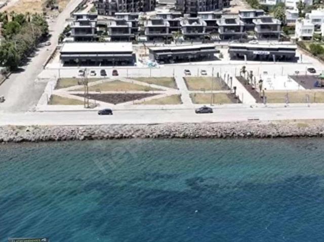 ÇANDARLI RAMSA PORTTA HAVUZLU,DENİZE 100M KİRALIK 1+1 DAİRE
