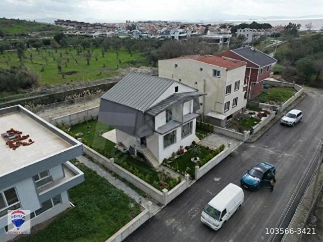 ÇANDARLIDA FIRSAT FIYATLI İKİZ VİLLA
