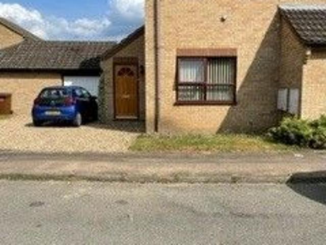 Anderson Walk IP32, 2 bed semi detached house to rent, £1,200 pcm | PrimeLocation