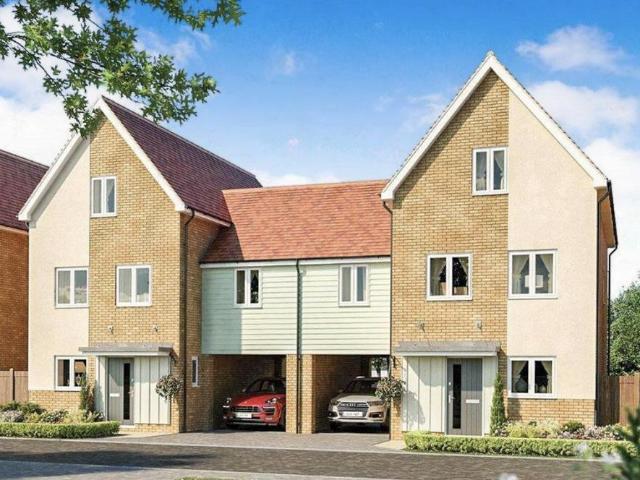 Anderson Drive, PETERBOROUGH PE3 4 bed semi detached house to rent £1,895 pcm £437 pw