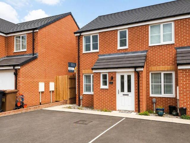 Anderson Gardens, Ladgate 2 bed semi detached house to rent £825 pcm £190 pw