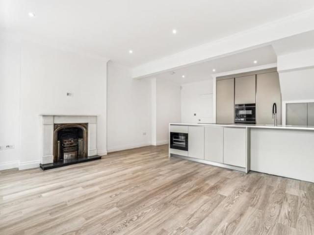 Anderson Street, London SW3, 2 bed flat to rent, £6,283 pcm | PrimeLocation
