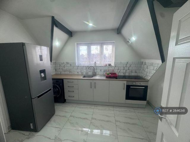 Anderton Park Road, Birmingham, B13 Studio to rent £795 pcm £183 pw