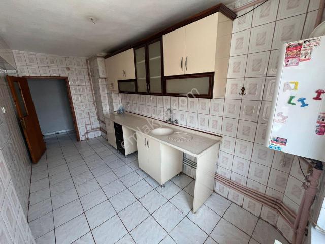 Andiçen Mahallesin'de 3+1 Bağımsız Fırsat Kiralık Daire
