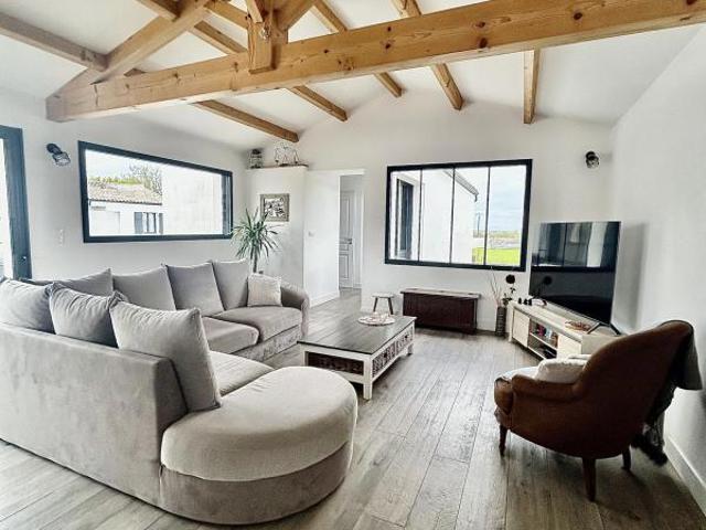 ANDILLY. Coup de cœur assuré, plain pied, 4 chambres, très lumineux