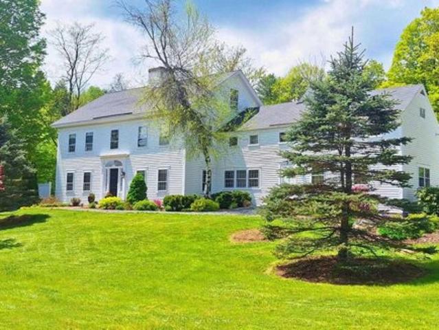 Andover Rd, New London, Home For Sale