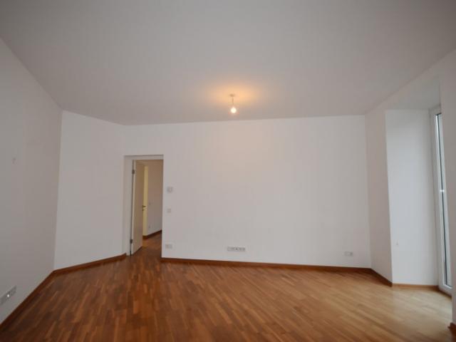 ANDRÄVIERTEL Stilvoll Wohnen in sanierter 3 Zimmer Altbauwohnung mit Stadtblick'