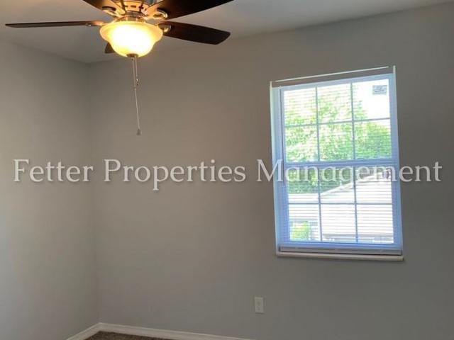 Andrea Court North 2 Bedroom Apartment for Rent at Andrea Ct, Newburgh, IN 47630