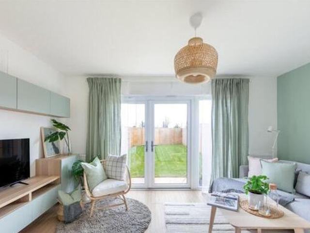 Andrew Cairns Drive, Littlehampton, 3 Bedroom House