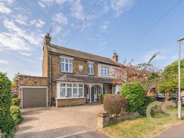 Andrews Lane, Cheshunt, Waltham Cross, Hertfordshire EN7, 3 bed semi detached house to rent, £2,500 pcm | PrimeLocation
