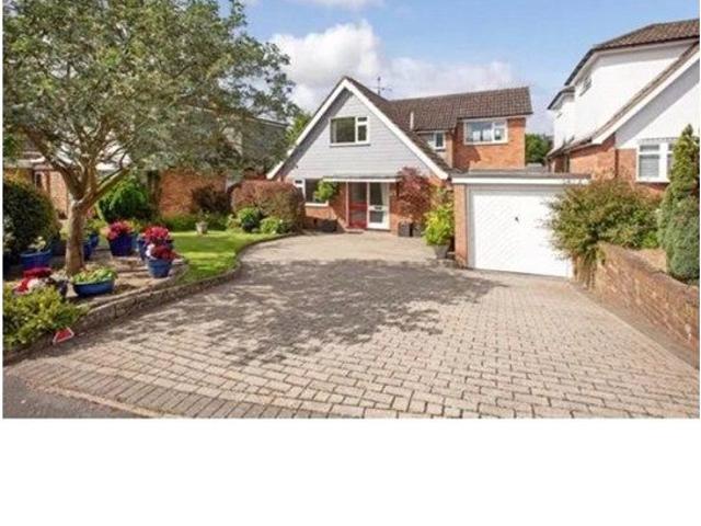 Andrews Way, Marlow Bottom SL7, 4 bed detached house to rent, £2,995 pcm | PrimeLocation